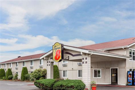 Super 8 Hotel Shelton, WA - See Discounts