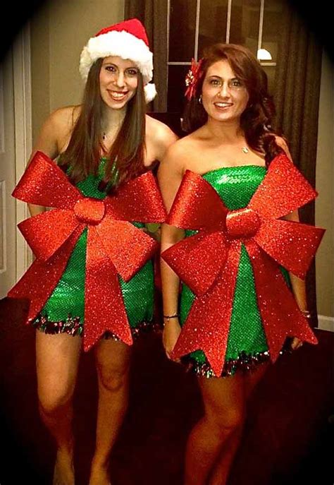 Stylish Christmas Costume Ideas For Your Holiday Party | Christmas Celebrations