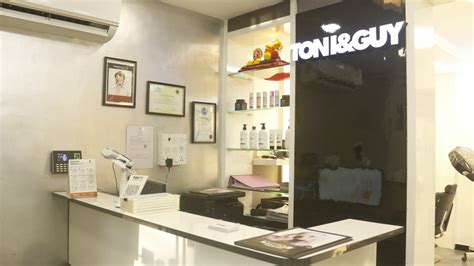 TONI&GUY Andheri - Toni&Guy Four Bungalows, Andheri West - Premium Hair ...