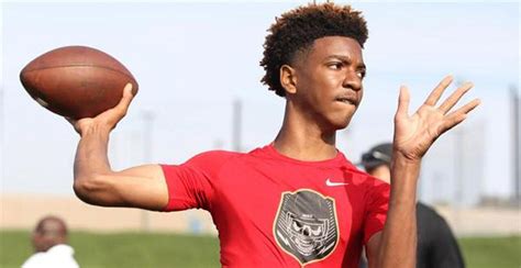 Ohio State offers four-star quarterback Jayden Daniels from California ...