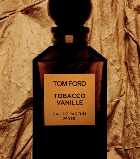 TOM FORD Tobacco Vanille Decanter Eau de Parfum (250 ml) | Harrods UK