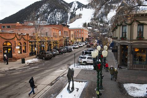 Aspen lighting up downtown winterscape to celebrate holidays ...