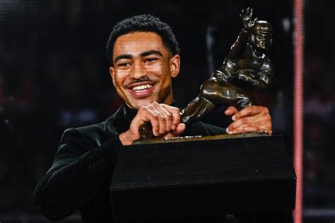 Alabama sophomore QB Bryce Young wins the 2021 Heisman Trophy!