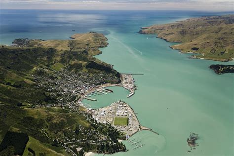 Port of Lyttelton - Sofar Ocean Spotter as primary offshore wave buoy