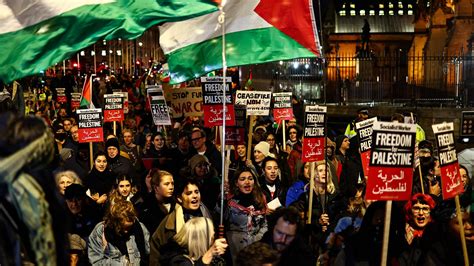 UK Labour Party Suffers Rebellion on Gaza Cease-Fire Vote - The New ...