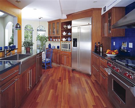 17 Trendy Hardwood Floor Kitchen Cabinet Combinations 2024