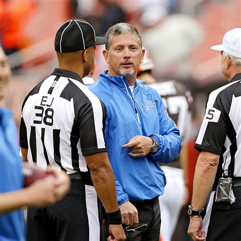 Detroit Lions coach Jim Schwartz wrongly told by officials he couldn't challenge play