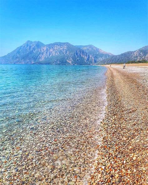 Konyaalti Strand in #Antalya #Türkei Photo by 📷 @umutchatin#antalya #Regram via @antalyaturkey ...