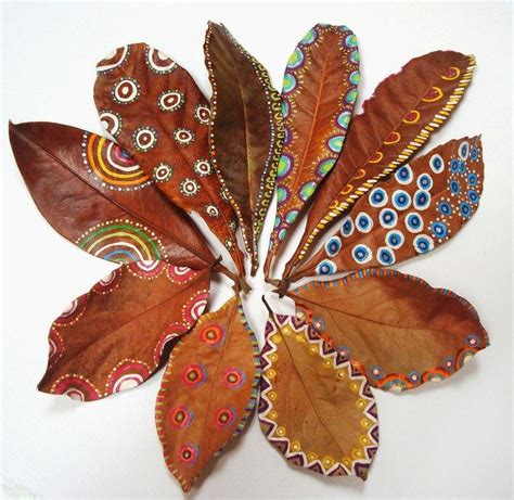 sG1dS6WL38c | Leaf crafts, Crafts, Dry leaf art