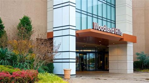 Tulsa's Woodland Hills Mall Reopens Friday