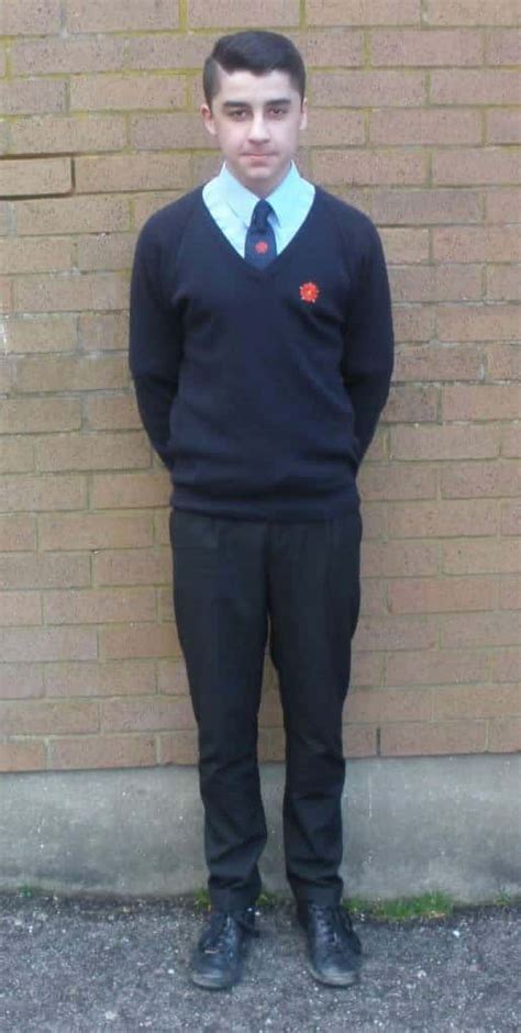 School uniform – Years 7 – 11 – Sackville School