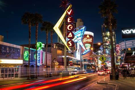 The Las Vegas Strip: The Complete Guide