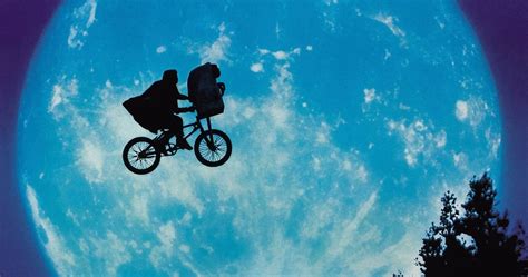 Phone Home: 10 Behind-The-Scenes Facts About E.T. The Extra Terrestrial