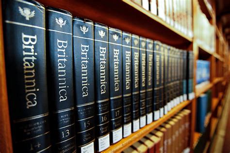 After 244 Years, Encyclopaedia Britannica Stops the Presses - The New York Times