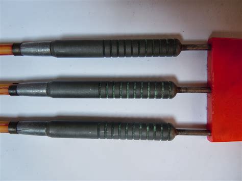 Alan Evans darts on eBay dont get conned!