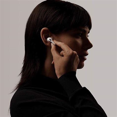 Apple AirPods Pro with Active Noise Cancellation Unveiled | Gadgetsin