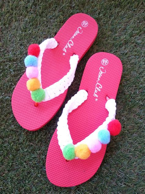 Chanclas hechas a mano por AnnArt Accesorios | Sandalias decoradas ...