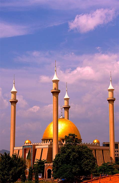 Nigeria | Ughinho is a photographer | Mosque architecture, Beautiful ...