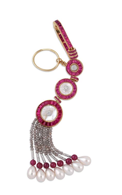 Bina Goenka's Jewelry for Valentine's Day - eXtravaganzi