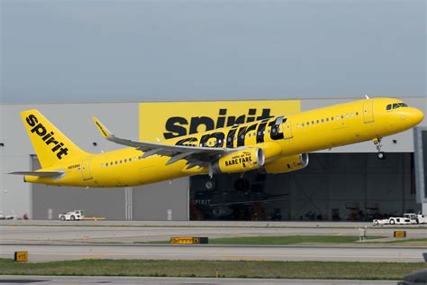 Spirit A321 Takeoff - Flightcon.net