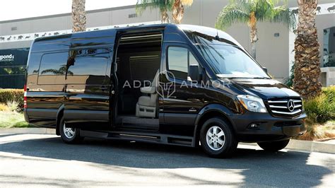 Ce Mercedes Sprinter est probablement le véhicule blindé le plus luxueux