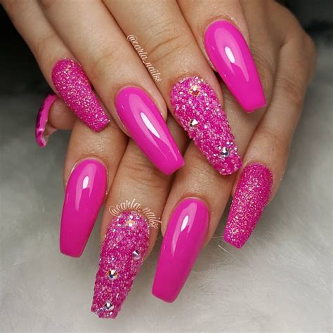 Hot Pink Acrylic Nails With Glitter / Gold + pastel yellow gel nail art ...