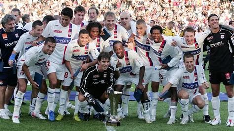 Soccer, football or whatever: Olympique Lyonnais Greatest All-Time Team