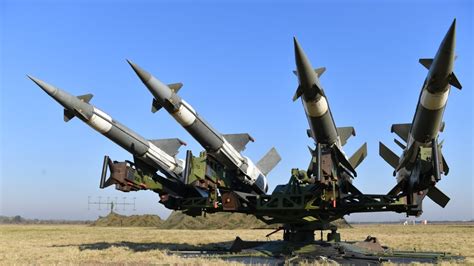 Vucic Confirms Presence Of Russian S-400 Missile Systems In Serbia