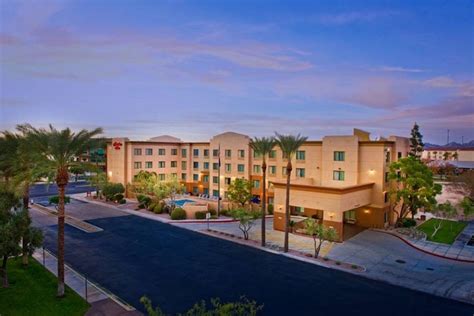 Hampton Inn & Suites Phoenix Airport South: Phoenix Hotels Review - 10Best Experts and Tourist ...