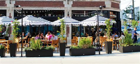 Outdoor Dining in Chicago | Top Patios and Rooftops | Choose Chicago