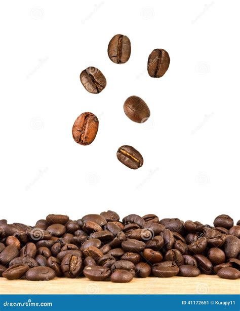 Coffee Beans is Falling Down Stock Image - Image of crop, heap: 41172651