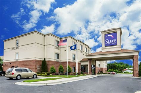 Sleep Inn & Suites Danville, VA - See Discounts