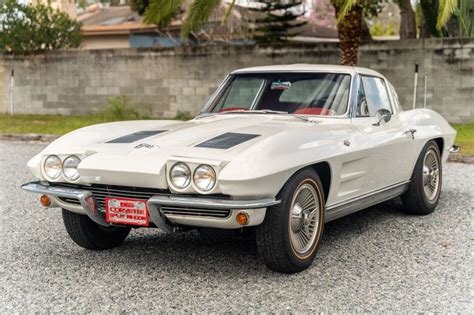 1963 Chevy Corvette Stingray