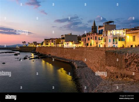 Old town of Alghero Stock Photo - Alamy