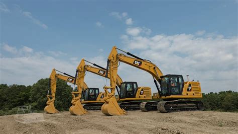 Caterpillar Releases New 20-Ton Size Class 320 GC, 320 & 323 Excavators | Machinery Trader Blog