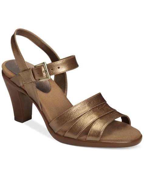 Aerosoles Magician Sandals in Metallic | Lyst