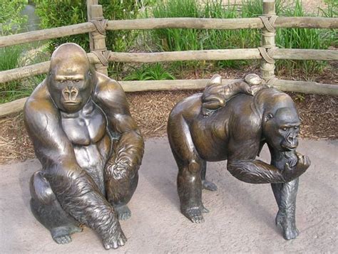 Families Life Size Bronze Garden Gorilla Statues | Animal Sculptures