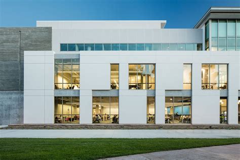 University of California, Santa Barbara Library by Perkins Eastman | Pfeiffer - Architizer