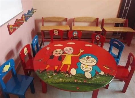 Red Pre school wooden round table at Rs 10500 in Noida | ID: 26283249030