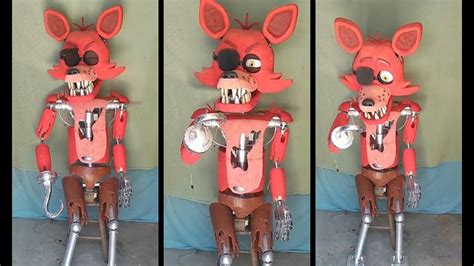 FOXY FNAF ANIMATRONIC REAL! - YouTube