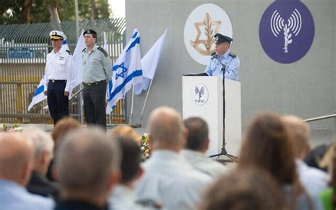 Entering role, new IDF spokesman Daniel Hagari looks to bolster trust ...