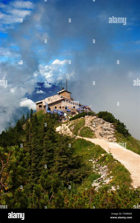 The Kehlsteinhaus aka the Eagle's Nest (German: Adlerhorst) in Bayern, Germany Stock Photo - Alamy