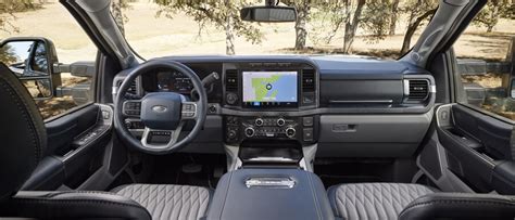 2023 Ford Super Duty® Truck | Interior & Exterior Features