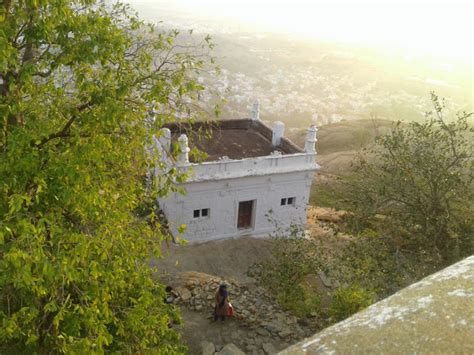 Tamilnadu Tourism: Thiruparankundram Dargah, Madurai