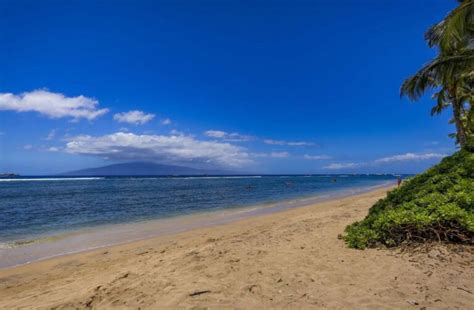 12 Fabulous Lahaina Vacation Rentals and Beach Condos for 2022: Where to Stay - Explore Now Or Never