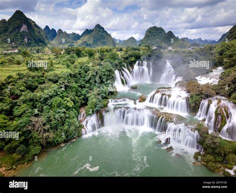 See the beautiful Ban Gioc waterfall in Trung Khanh district, Cao Bang province, Vietnam from ...