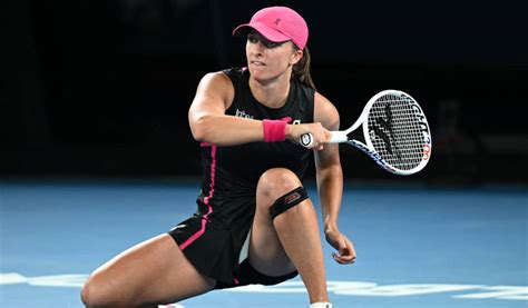 Iga Swiatek Australian Open 2024 - Vikki Orelle