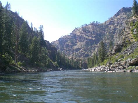 River shuttles for selway, salmon and snake rivers in idaho — Central Idaho River Shuttle Service