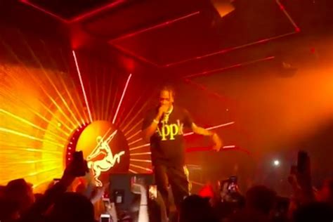 Travis Scott Debuts First Live Performance of "Watch" - XXL