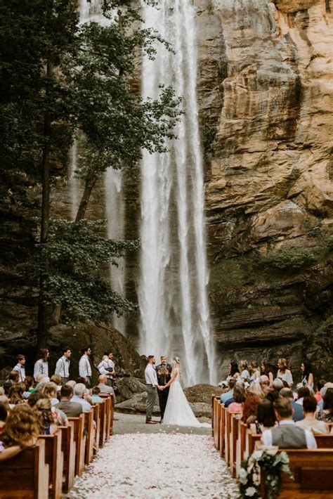 Toccoa Falls Waterfall Wedding - Wandering Weddings | Lieu mariage, Mariage en forêt, Mariage ...